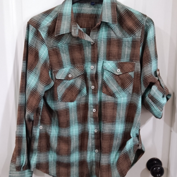 Tops - Brown and Blue 3/4 Sleeve Notched Collar Button Down Shirt